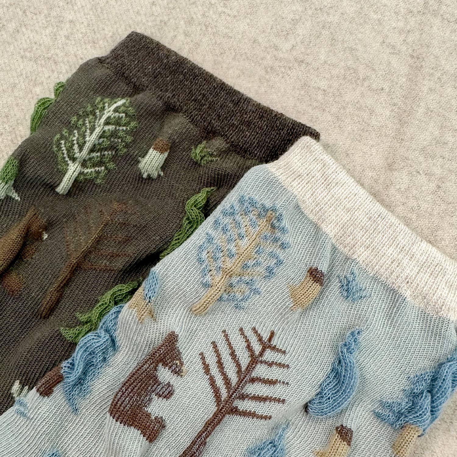 7DAYSSOCKS – wholesale Strumpor - Dam – Damstrumpor med Oulanka skogsmönster, crew-modell6