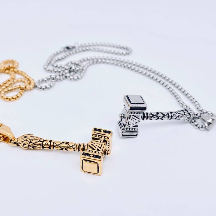 Mio Queena - Wholesale Pendant/Charm Necklace - Valknut Hammer Titanium Steel Pendant Necklace - MJ/MNP