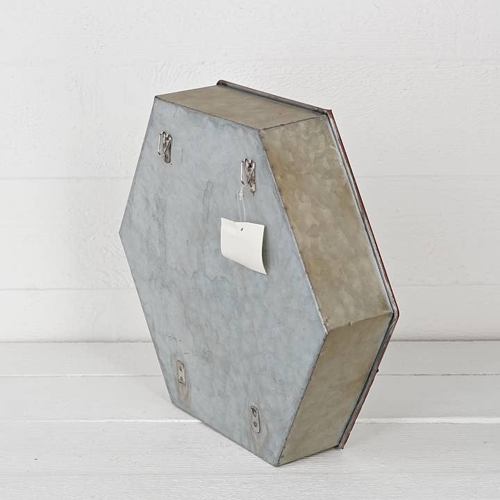 Impressive Enterprises, Inc. - Wholesale Decorative Tabletop Object - 16inW Vintage Galvanized Hexagon Pocket Wall Planter