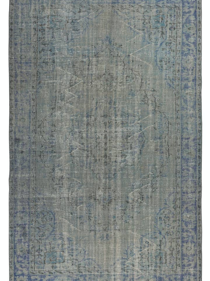 Alfombra de área azul anudada a mano de 6.3x10 pies para venta al por mayor de Rug Specialist LLC.