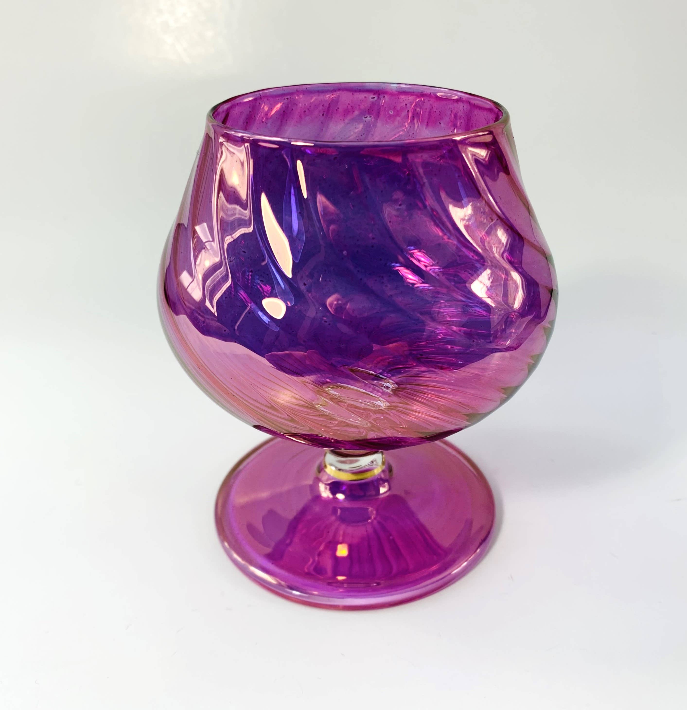 Dandarah (Ships from USA) - Wholesale Cocktail/Liquor Glass - Blown Glass Cognac Glass - Iridescent4