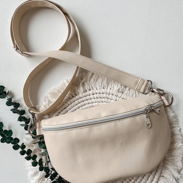 Bauchtasche aus Kunstleder, Beige für den Großhandel von maimoiselle