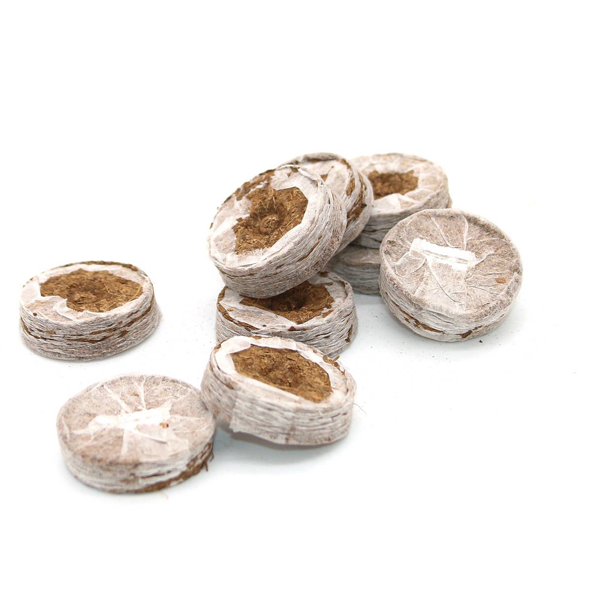 CoirProducts.co.uk of Salike Limited – wholesale Planting/potting soil – Coirproducts (cpuk) 38mm Coircoins (coir Pellets)3