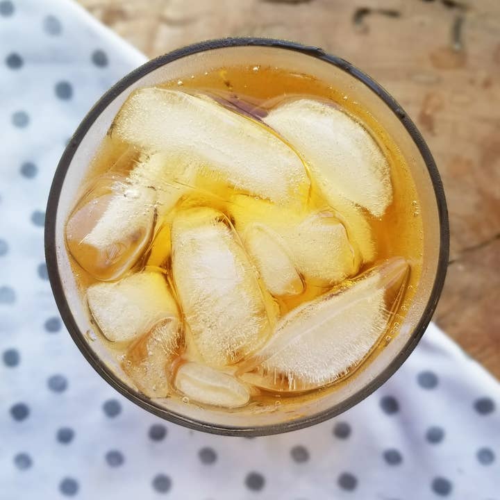 Lot de pochettes préremplies pour thé glacé Noir ou hibiscus pour la vente par Leaf Logic