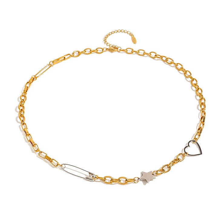 Collar con dije de imperdible impermeable para venta al por mayor de Savvy Bling