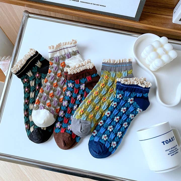 Vintage Colorful Flower Lace Trim Short Socks for wholesale by Tourtiwi