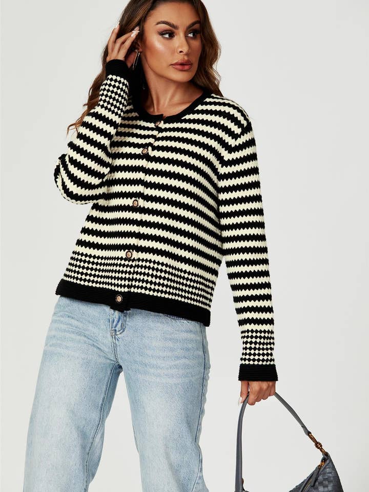 Cardigan en maille à motif géométrique noir pour la vente par FS Collection