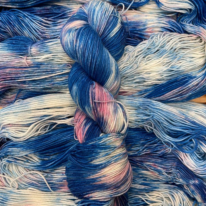 Mountaintop Yarn - Wholesale Yarn - Tokyo Nights