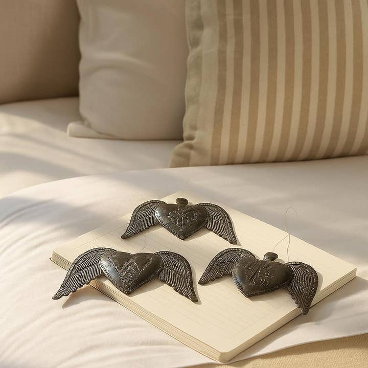 Beyond Borders - Wholesale Wall Accent - Flying Hearts (Set of 3)2