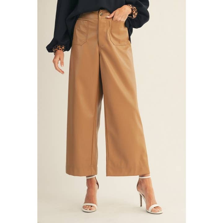 Pantaloni donna a gamba larga in finta pelle per la vendita all'ingrosso da parte di Upmost