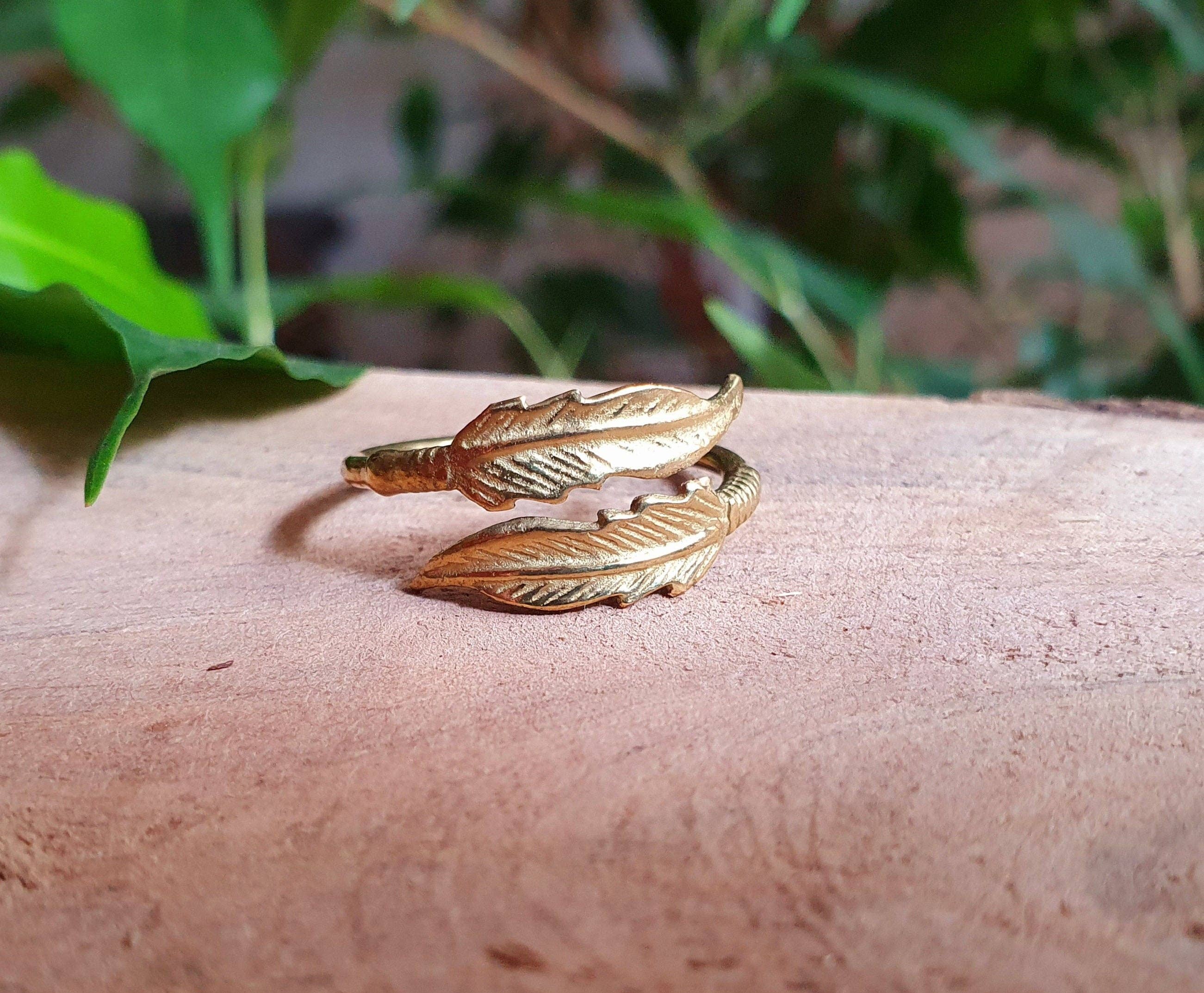 Kaali Boutique – wholesale Band/stacked ring – Brass Feather Boho Ring /  Ethnic / Rustic / Festival / Tribal / Blue / Hippie / Gypsy / Psy / Stone / Feather ring / Feather jewellery5
