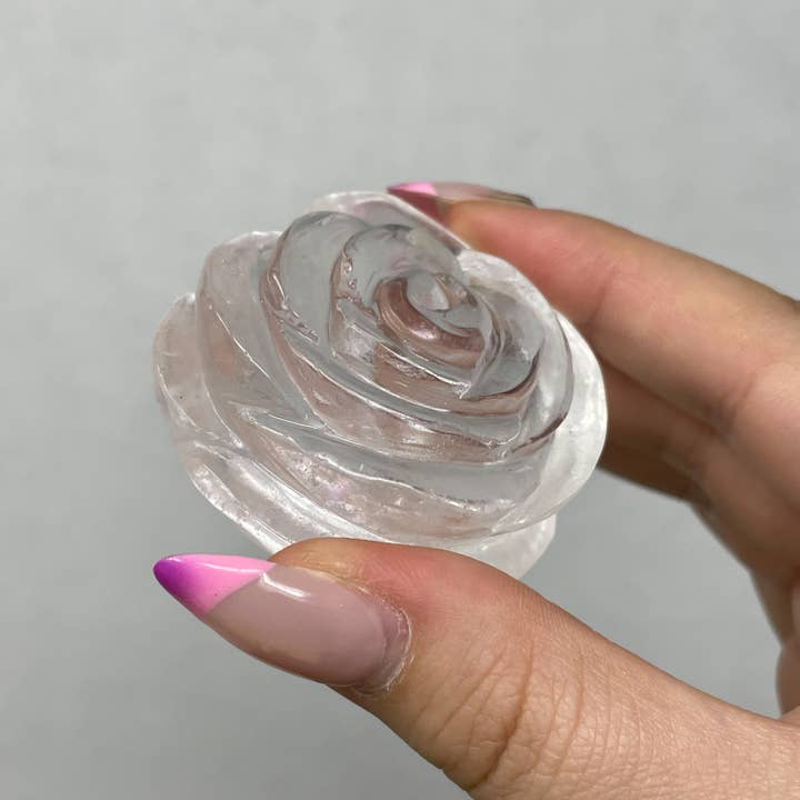 The Crystal Tabby - Vente Pierre et cristal de spiritualité - Rose en quartz clair2