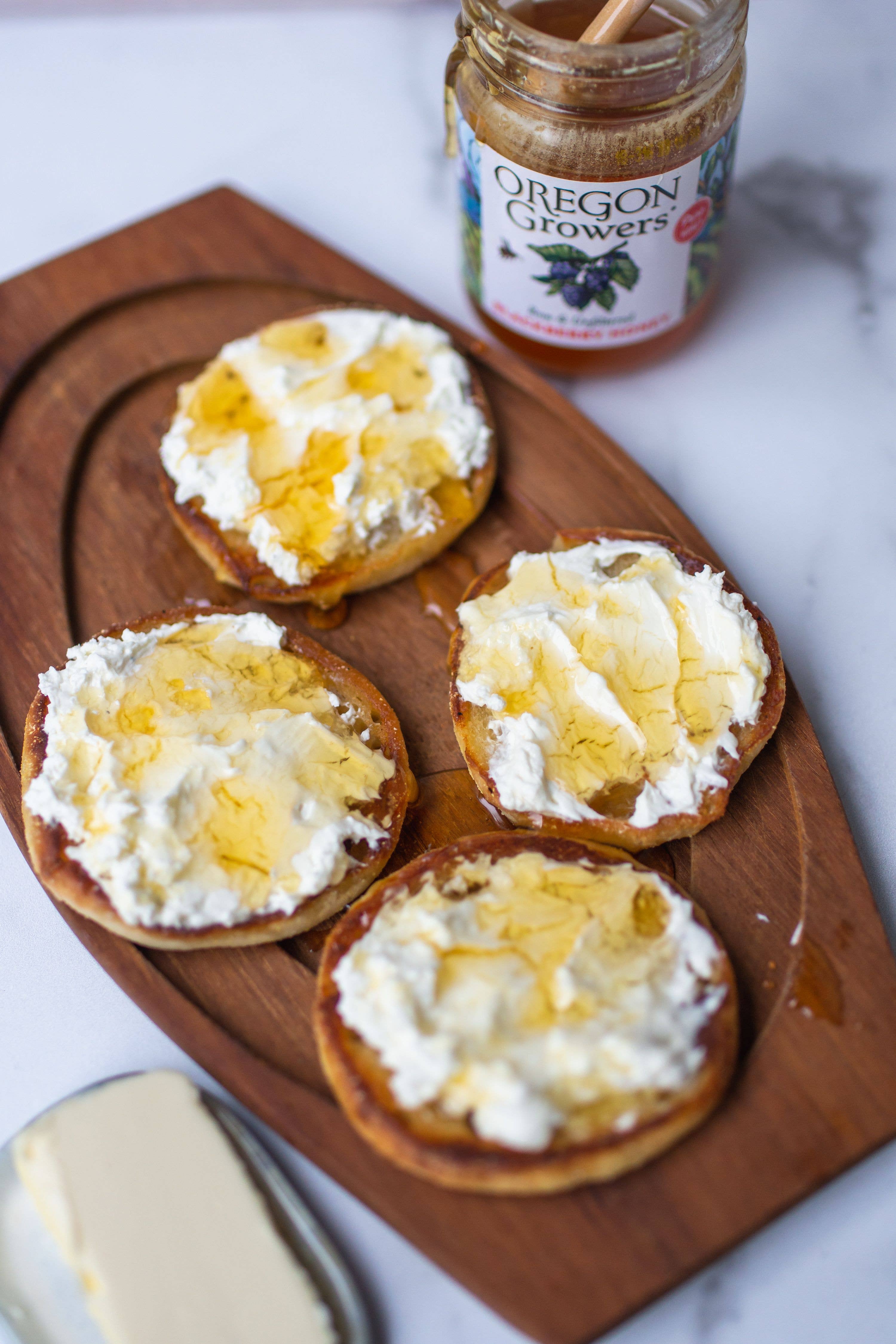 Oregon Growers - Wholesale Honey - Blackberry Honey 18 Oz Glass Jar3