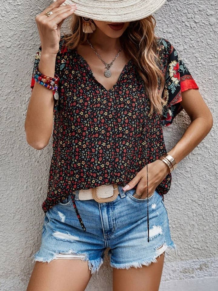 NINEXIS - Wholesale Blouse - Women's - CWTBLS1117_CASUAL BOHO V-NECK SHORT-SLEEVED SHIRT TOP