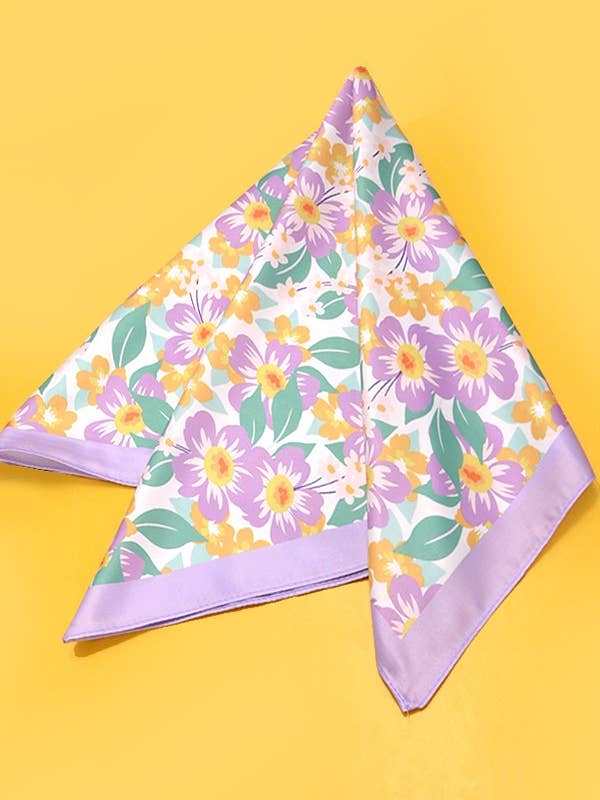 TROPISK BLOMSTERPRINT SILKEAGTIG BANDANA TØRKLÆDE | 40SC618 for engroshandel hos JOSSLYN by wall to wall