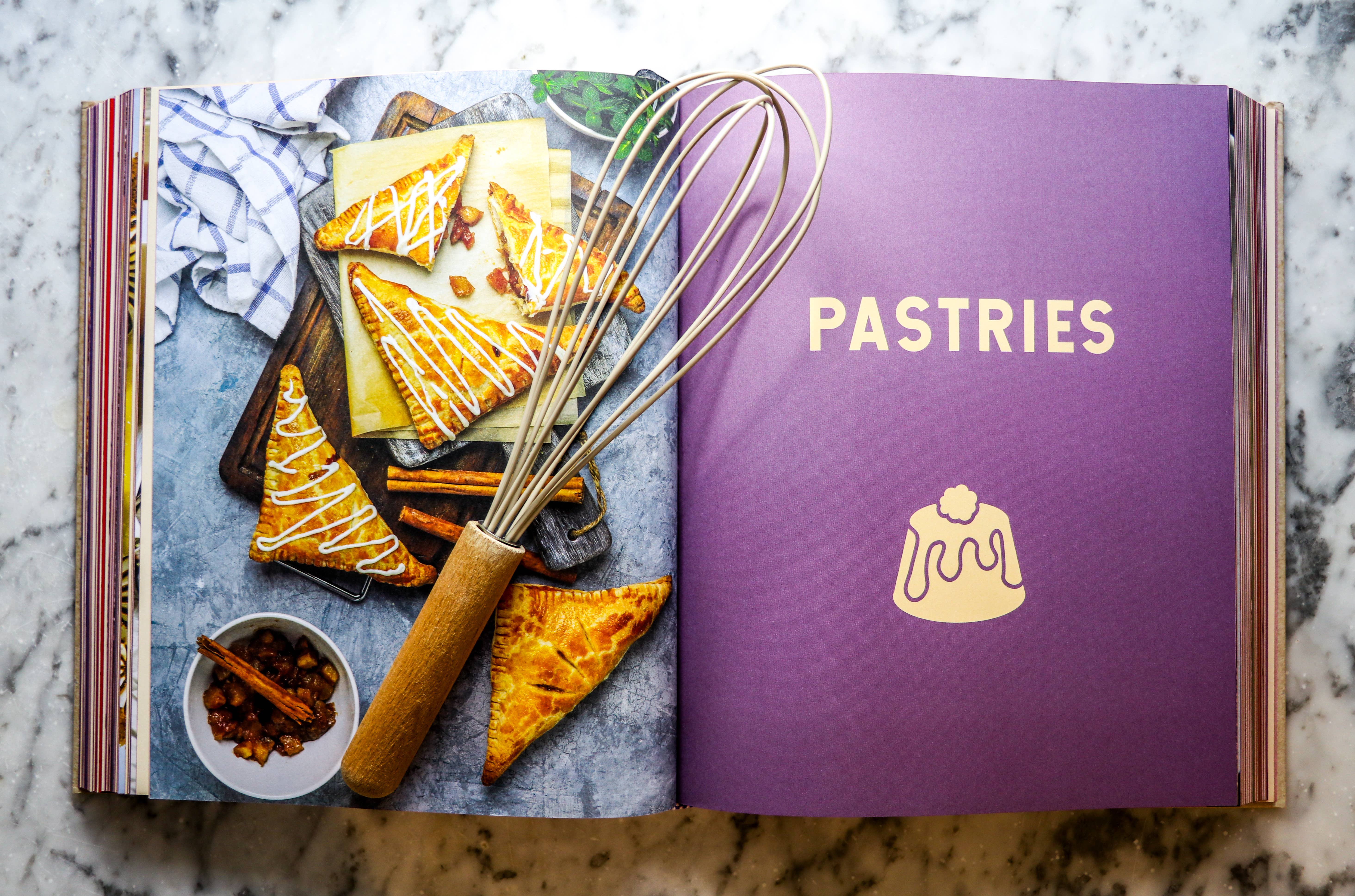 HarperCollins Focus - Wholesale Baking & Dessert - The Encyclopedia of Desserts10