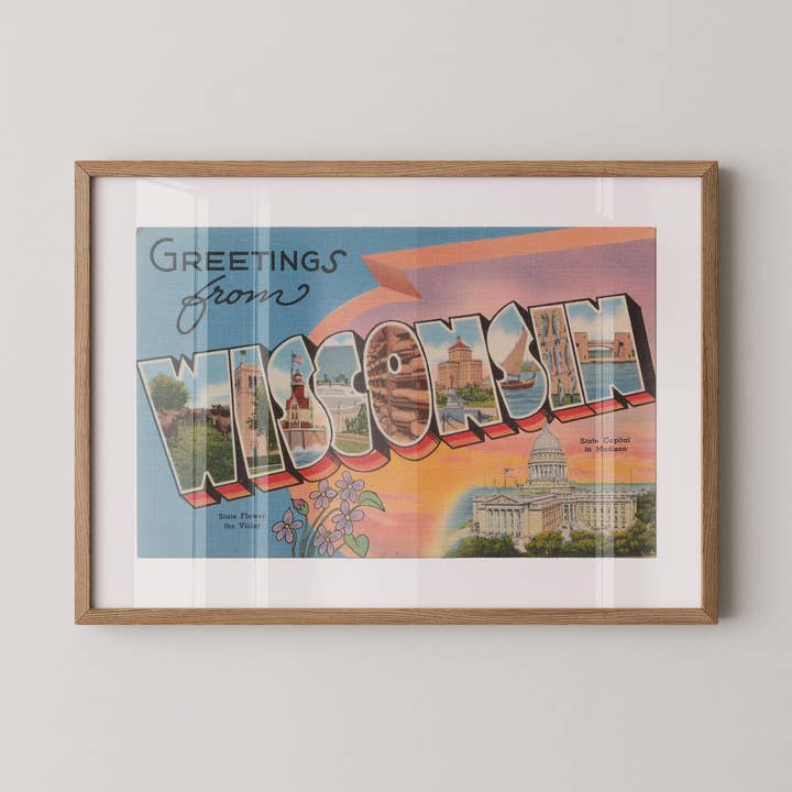 Carte postale de salutations du Wisconsin Impression sur papier d'art pour la vente par Retrospect Studios