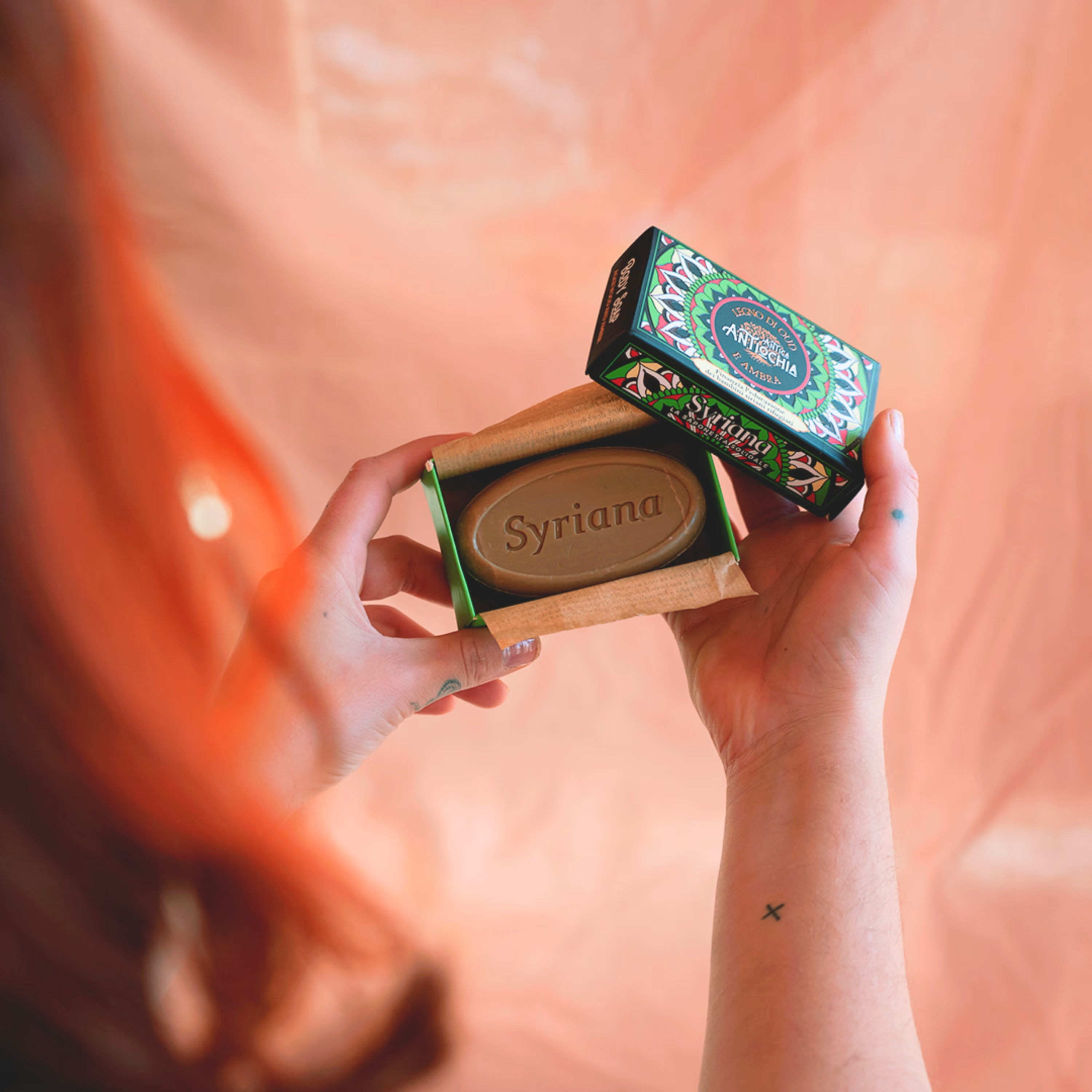 Syriana - Wholesale Bar Soap - Aleppo Soap Scented with Damask Rose, Black Musk, Oud-Amber5