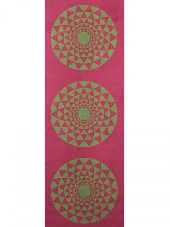 Tapis de yoga 'Red Green Journey' pour la vente par YOGOJA