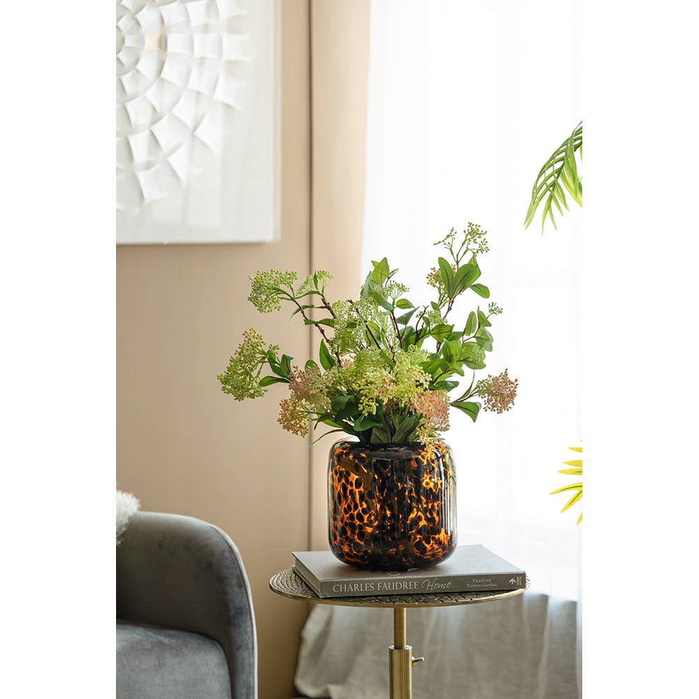 A&B Home Group Inc. - Wholesale Vase - 7.9x7.9" Amber Leopard Glass Vase4