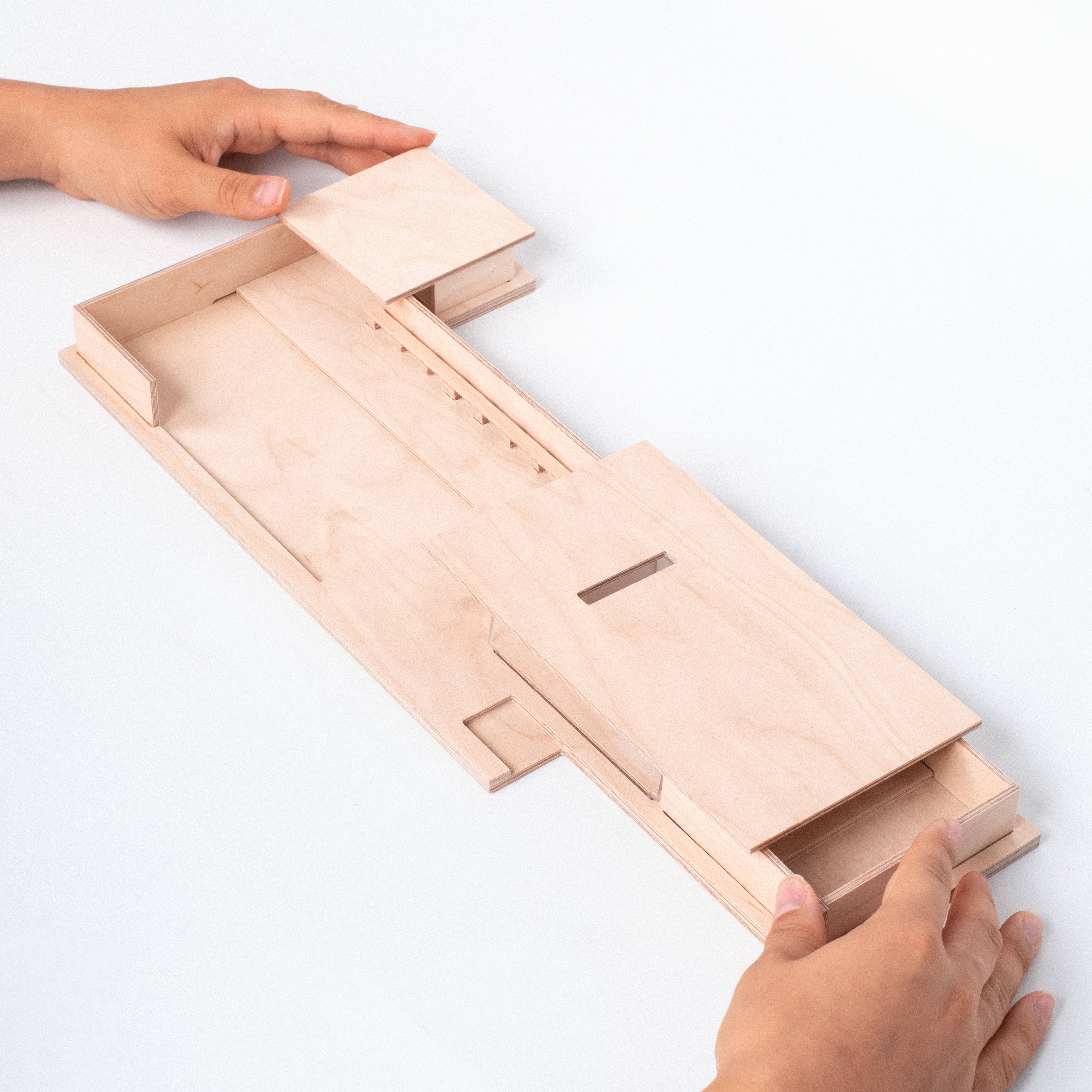 Beamalevich – wholesale DIY craft kit – Mies Pavilion Barcelona Maquette 1:1504