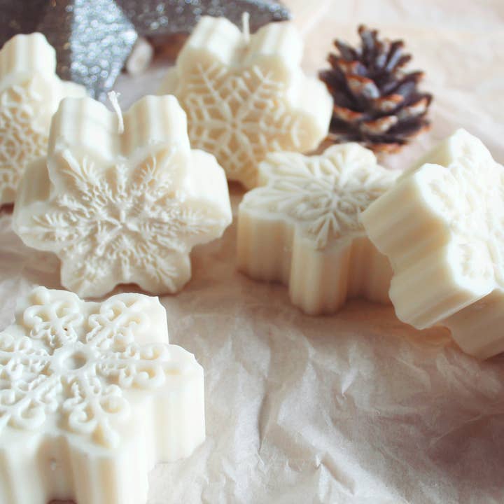 Prechi creations - Wholesale Novelty Candle - Snow Flakes Candle