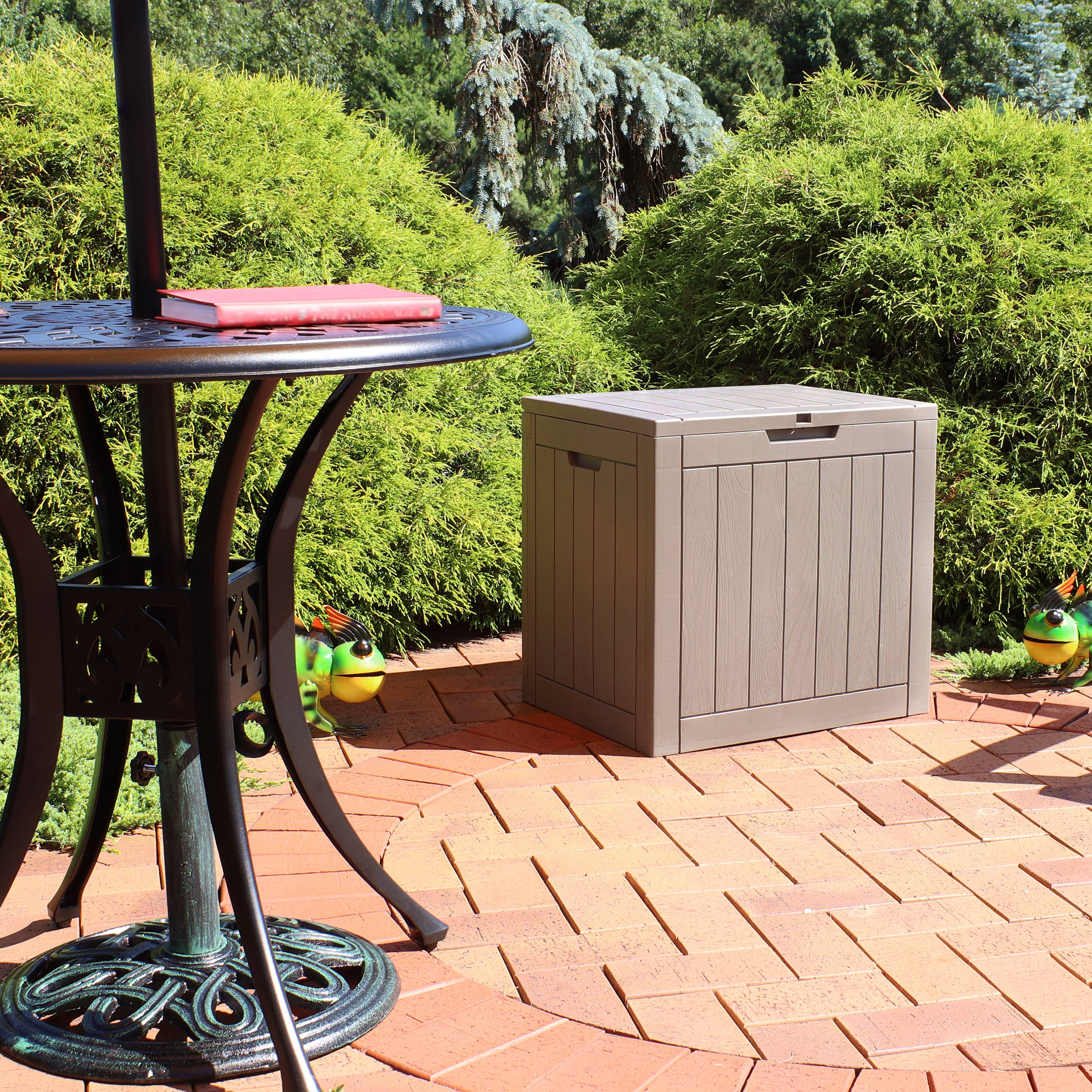 Sunnydaze Decor - Wholesale Outdoor Ornament/Decor - 32 gal Faux Wood Plastic Outdoor Storage Box - Driftwood9