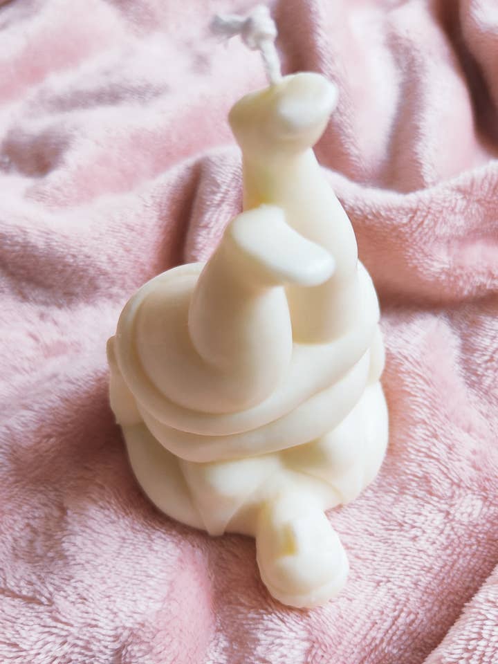 Miss Curvy Körperkerze für Body Positivity für den Großhandel von Prechi creations