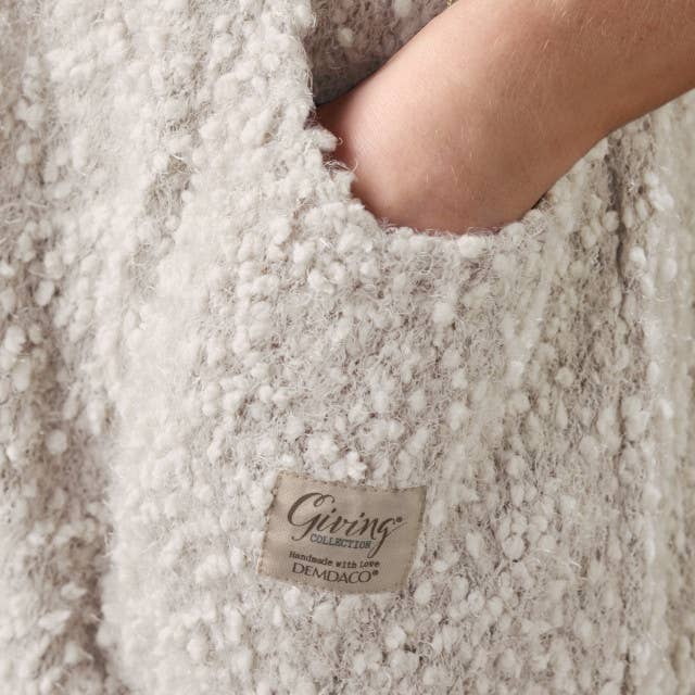 DEMDACO - Wholesale Wrap - Women's - Giving Shawl - Cream7