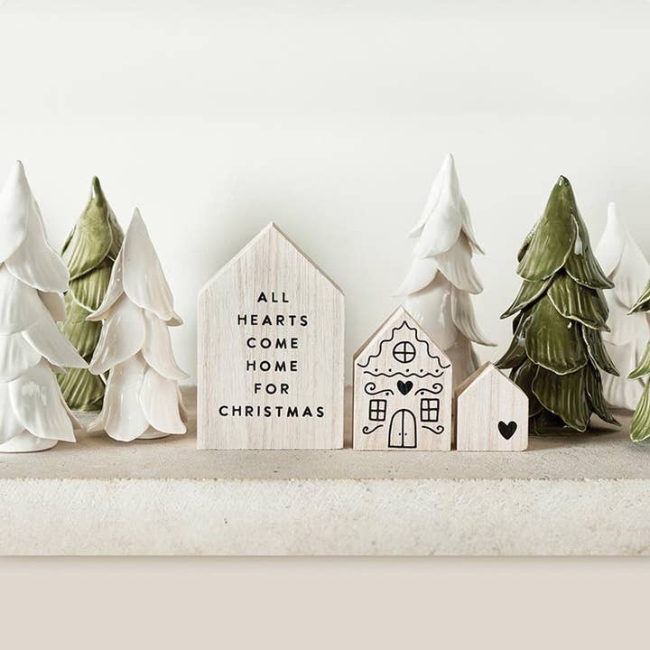Santa Barbara Design Studio by Creative Brands - Wholesale Christmas Decoration - Paulownia Wood Houses - Set of 3