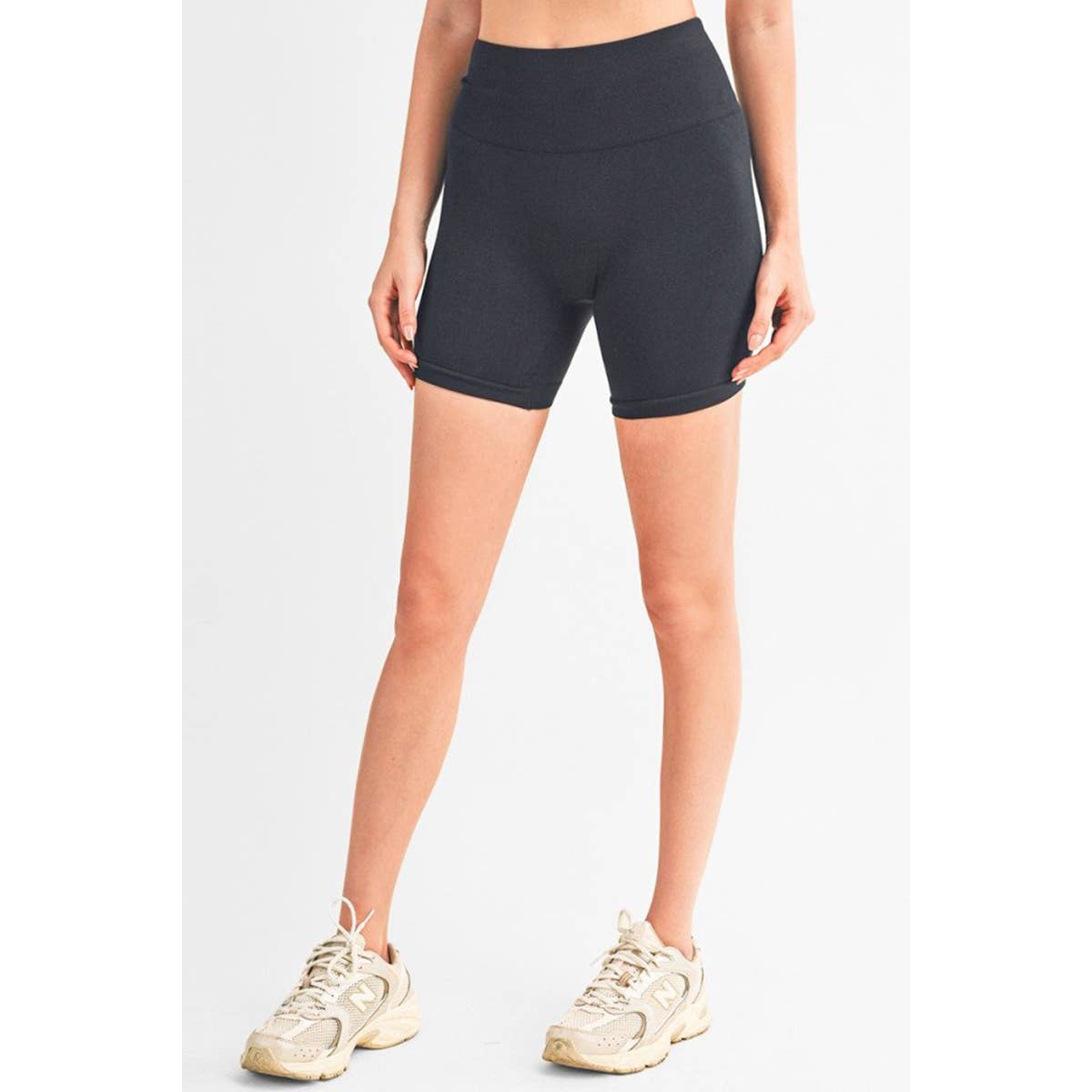 UP CLOTHING - Vente Short de sport – femme - SHORT DE VÉLO SANS COUTURES10
