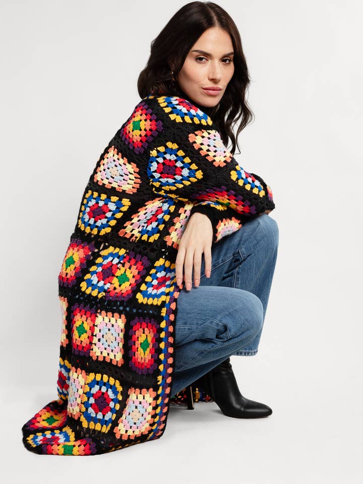 SAACHI – wholesale Kimono – Women's – Multi Floral Style Granny Crochet Long Kimono Cardigan
