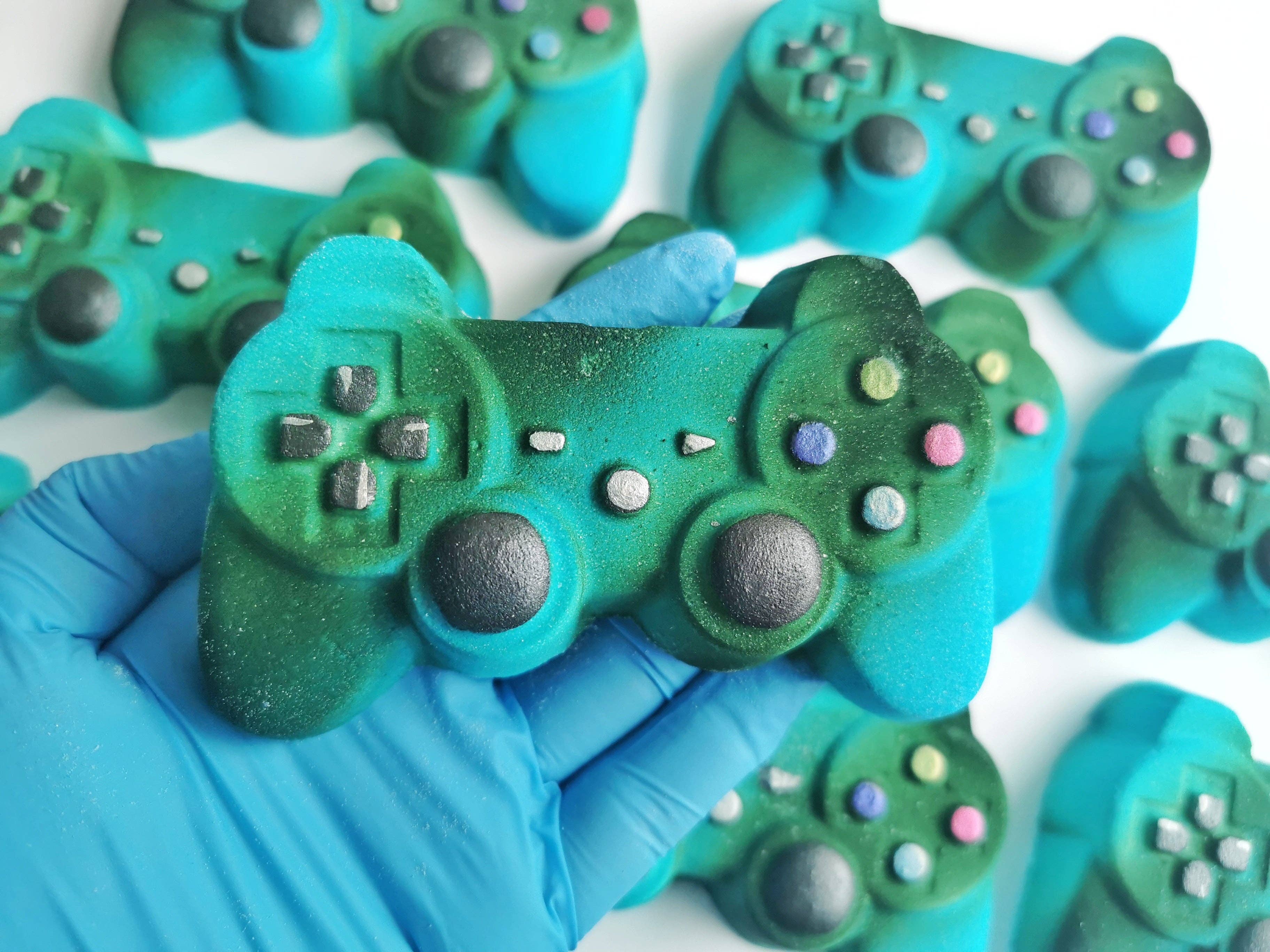 Fizz Bomb Cosmetics – wholesale Bath bomb/fizz – Game Controller Bath Bomb0