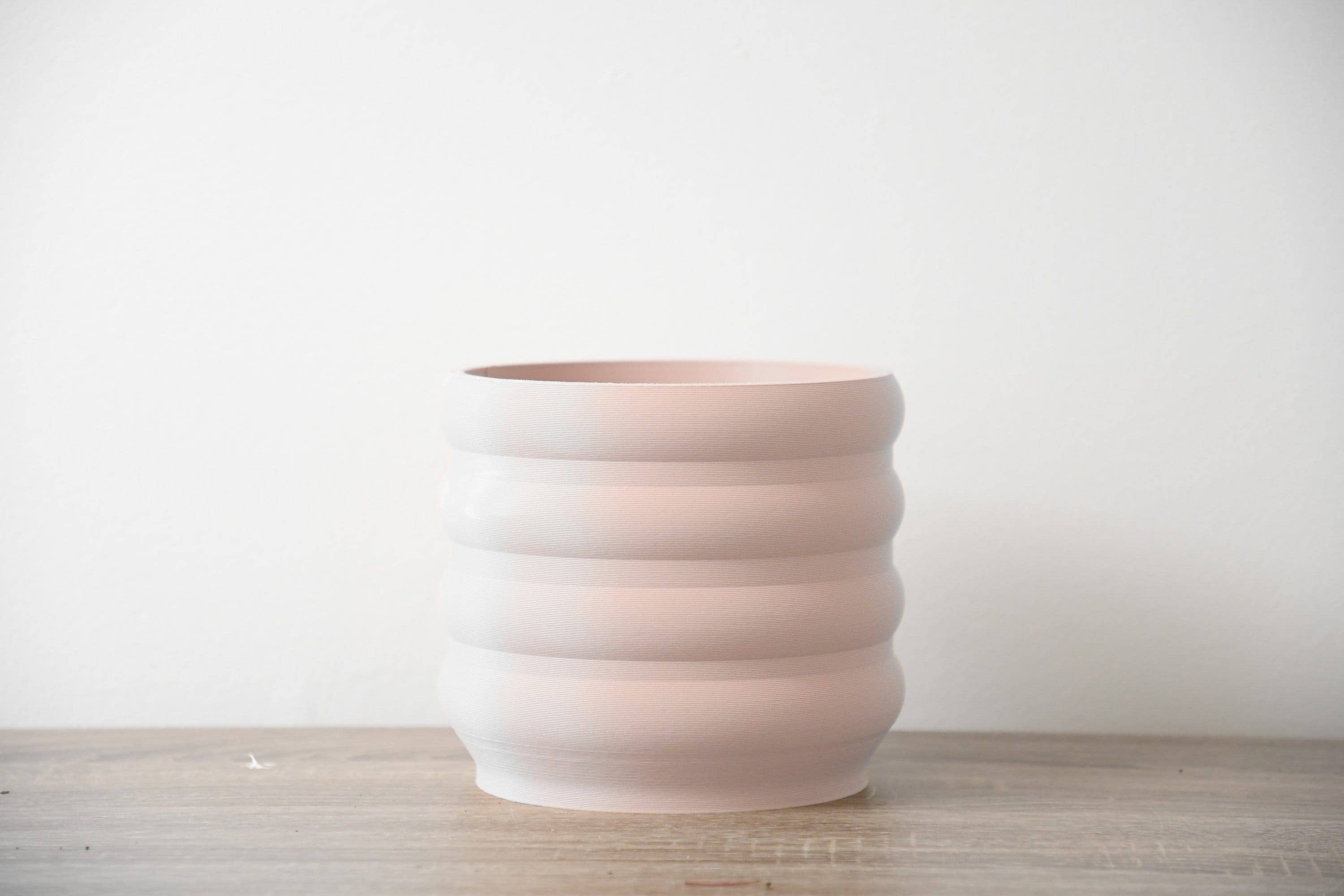 Miss Planty Pants - Wholesale Plant Pot - The Bubbly Planter in Blush Pink3