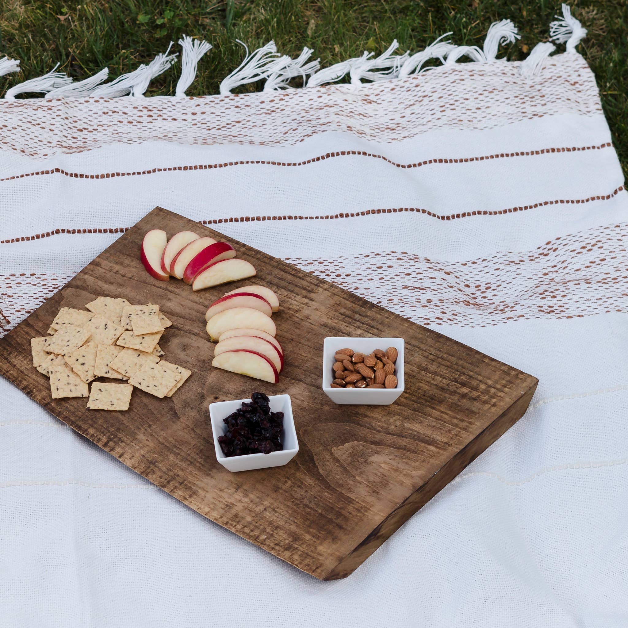 Elsie & Zoey – wholesale Prydnadsfilt – Tylanne 50x70" Inomhus/utomhus återvunnen vävd filt14