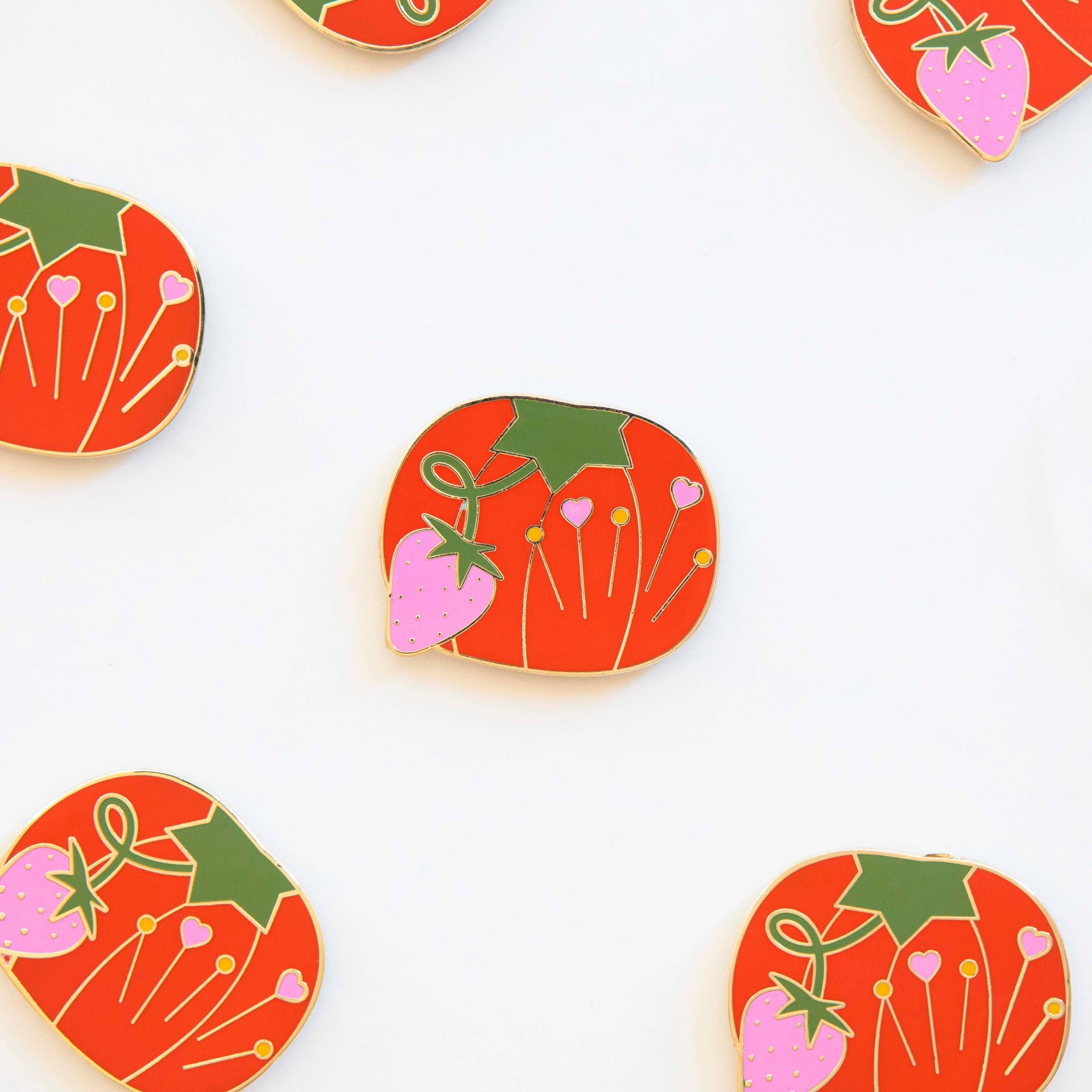 Sarah Hearts - Wholesale Craft Supplies - Tomato Pin Cushion Magnetic Needle Minder1