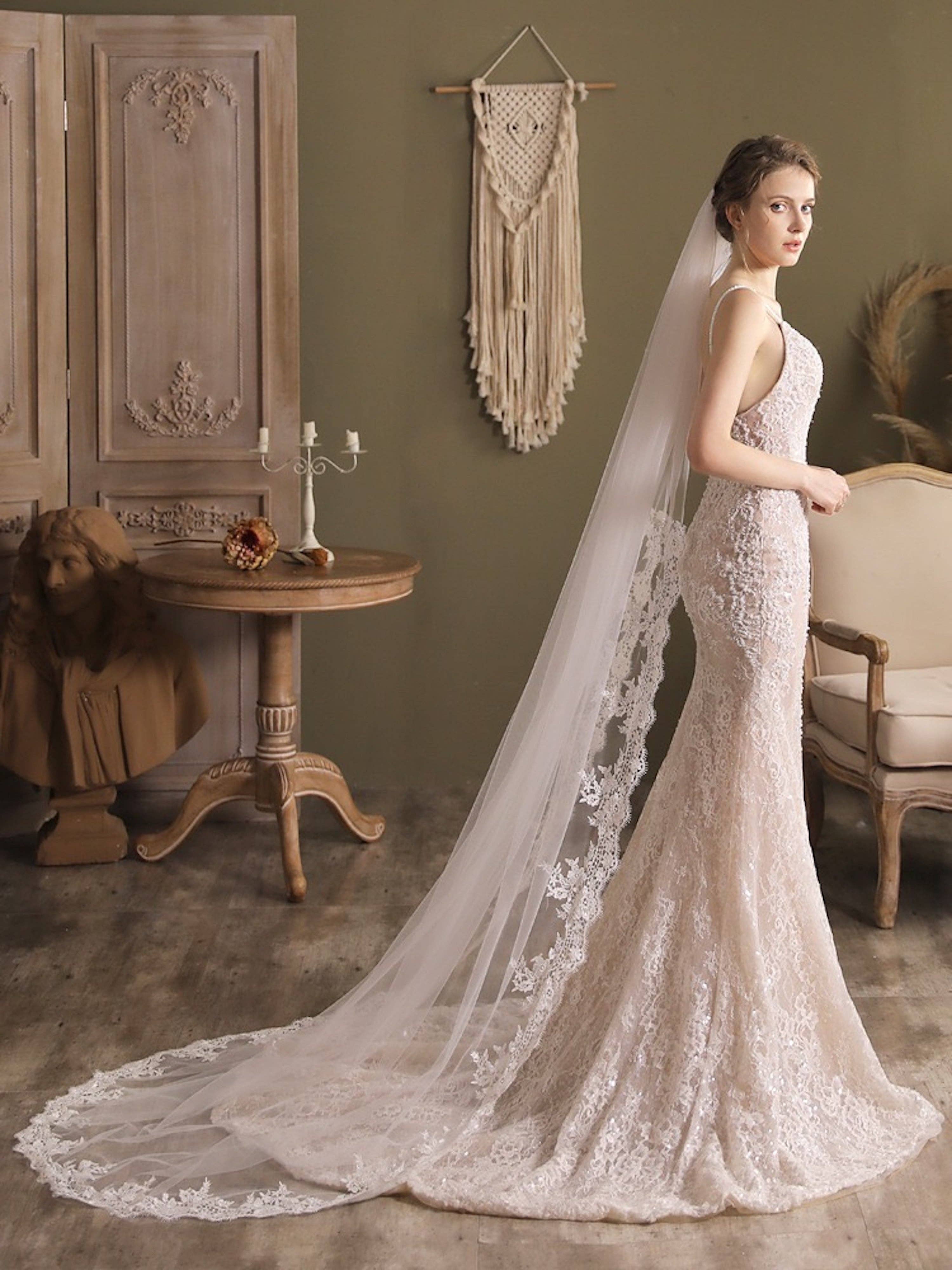 LanLivia - Wholesale Veil - Women's - Cathedral Length Bridal Veil with Lace Edging - Royal Style White Wedding Tulle Accessory-Iron it before use3