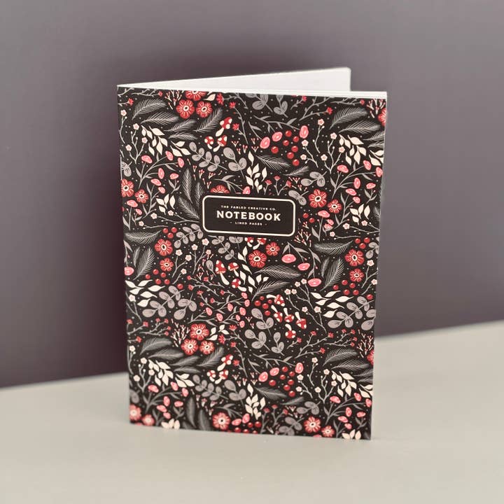 Taccuino a righe - Paradiso oscuro per la vendita all'ingrosso da parte di The Fabled Creative Co.