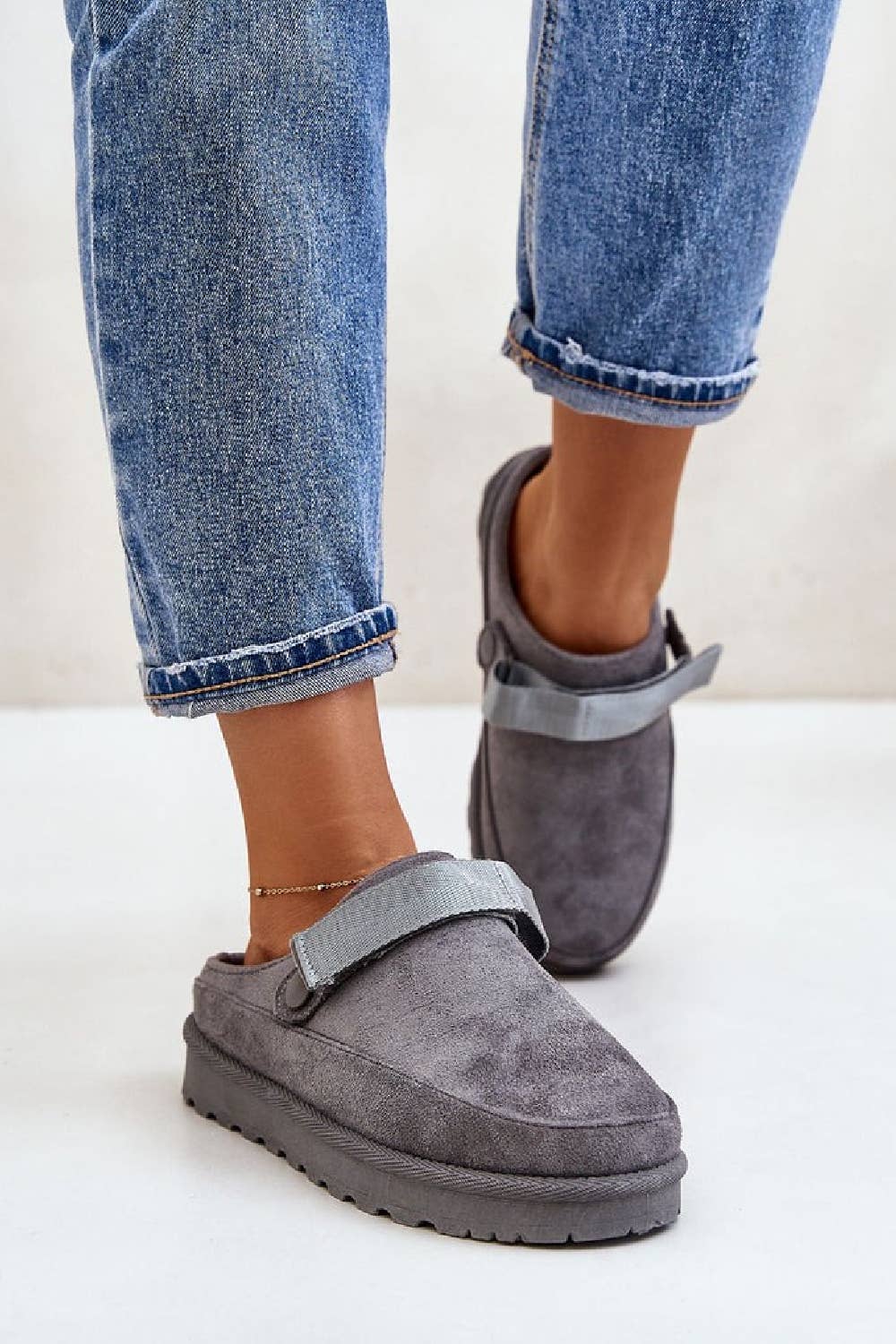 No Doubt Shoes - Wholesale Mules - Women's - WOMENS FAUX SUEDE STRAPPY CLOGS SLIP ON MULES SLIPPERS3