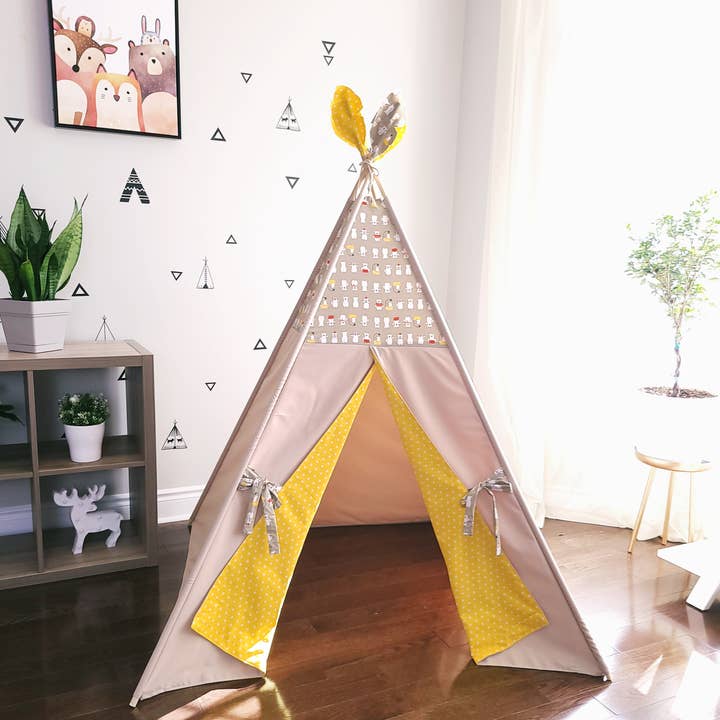 The Teepee Store - Wholesale Tent - Kids - White Polar Bear in Shower Yellow Taupe Play Teepee Tent