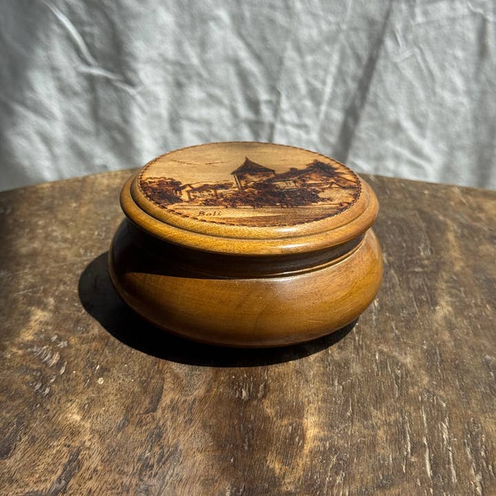 Office Objets - Wholesale Decorative Box - Small antique wooden box with village pattern signed Boli3