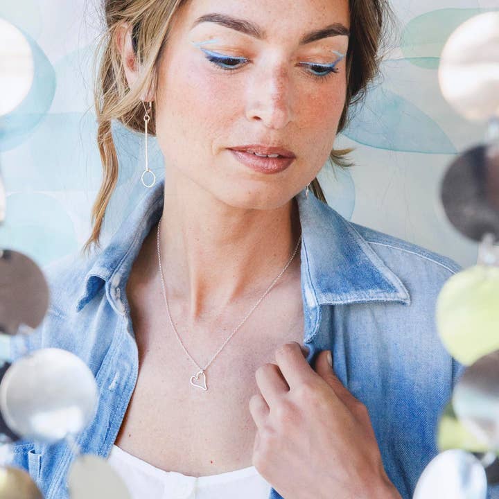 Freshie & Zero - Wholesale Pendant/Charm Necklace - Small Modern Heart Necklace - gold filled or sterling silver1