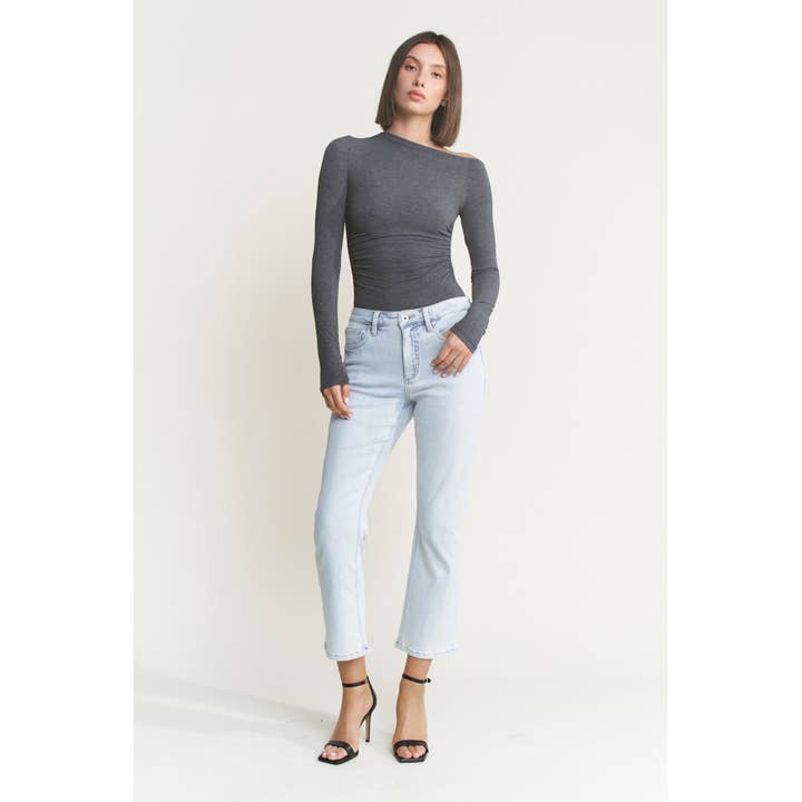 HIGH RISE CROP STRAIGHT JEANS for wholesale by Mica Denim