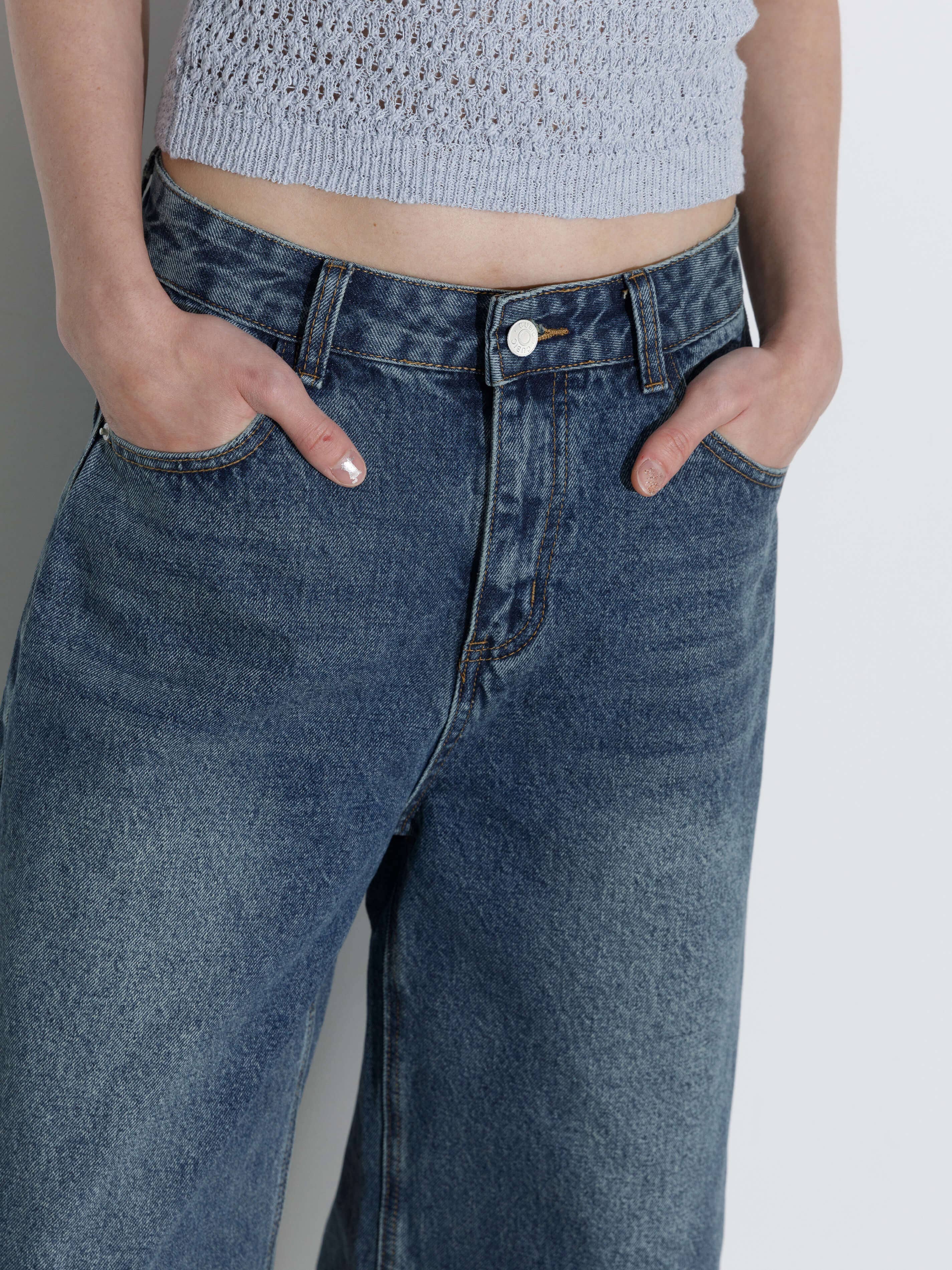 CUBIC - Vente Short – femme - Short en jean ample mi-genou blanc/bleu10