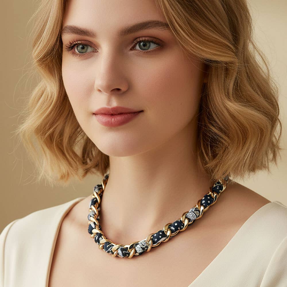 Sensibling Corp. - Vente Collier maille et chaîne - Écharpe en tissu avec collier chaîne en métal2