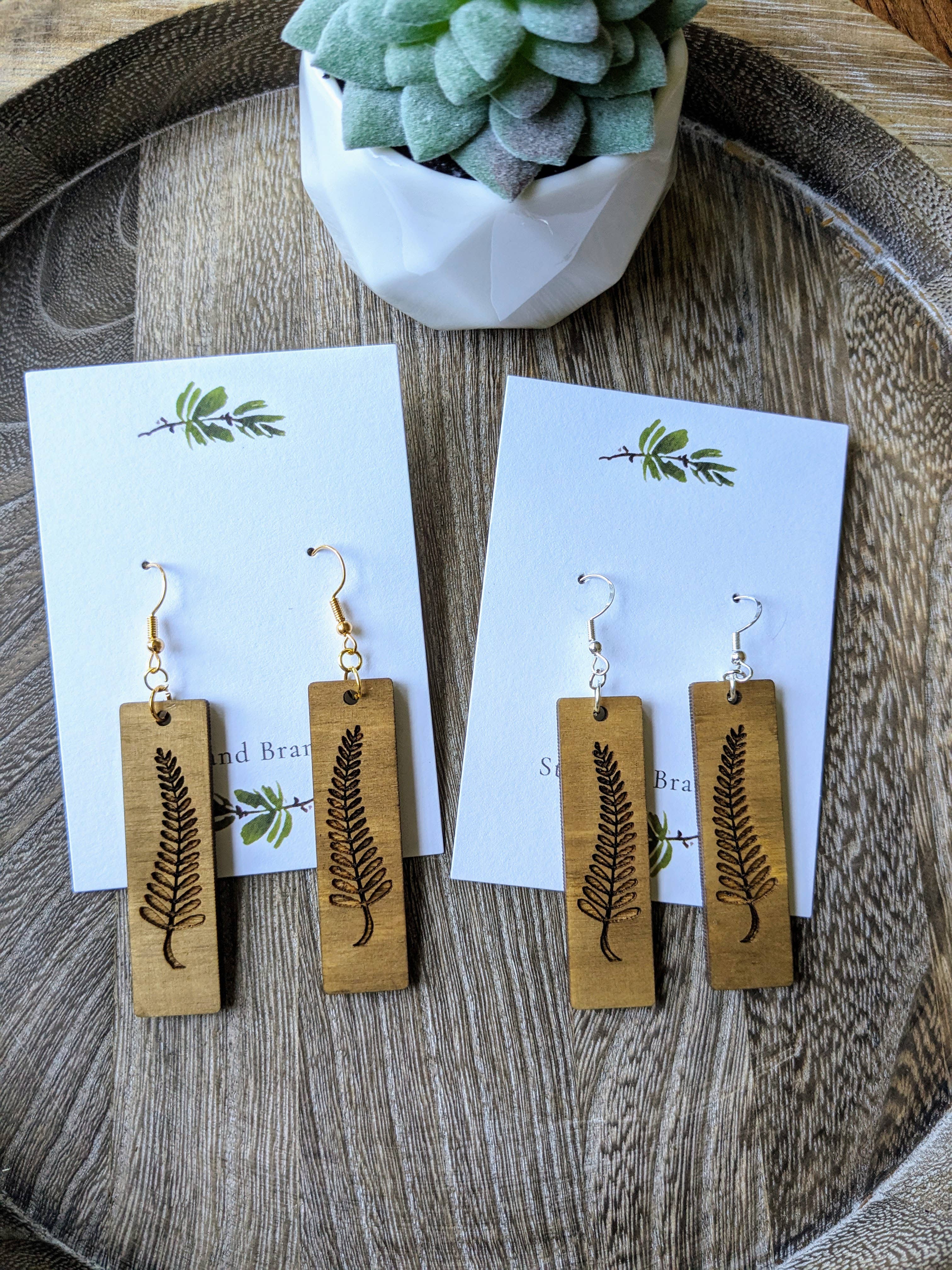 Stag and Branch - Vente Boucles d'oreilles pendantes - Boucles d'oreilles pendantes en bois de fougère Boucles d'oreilles pour amoureux des plantes4
