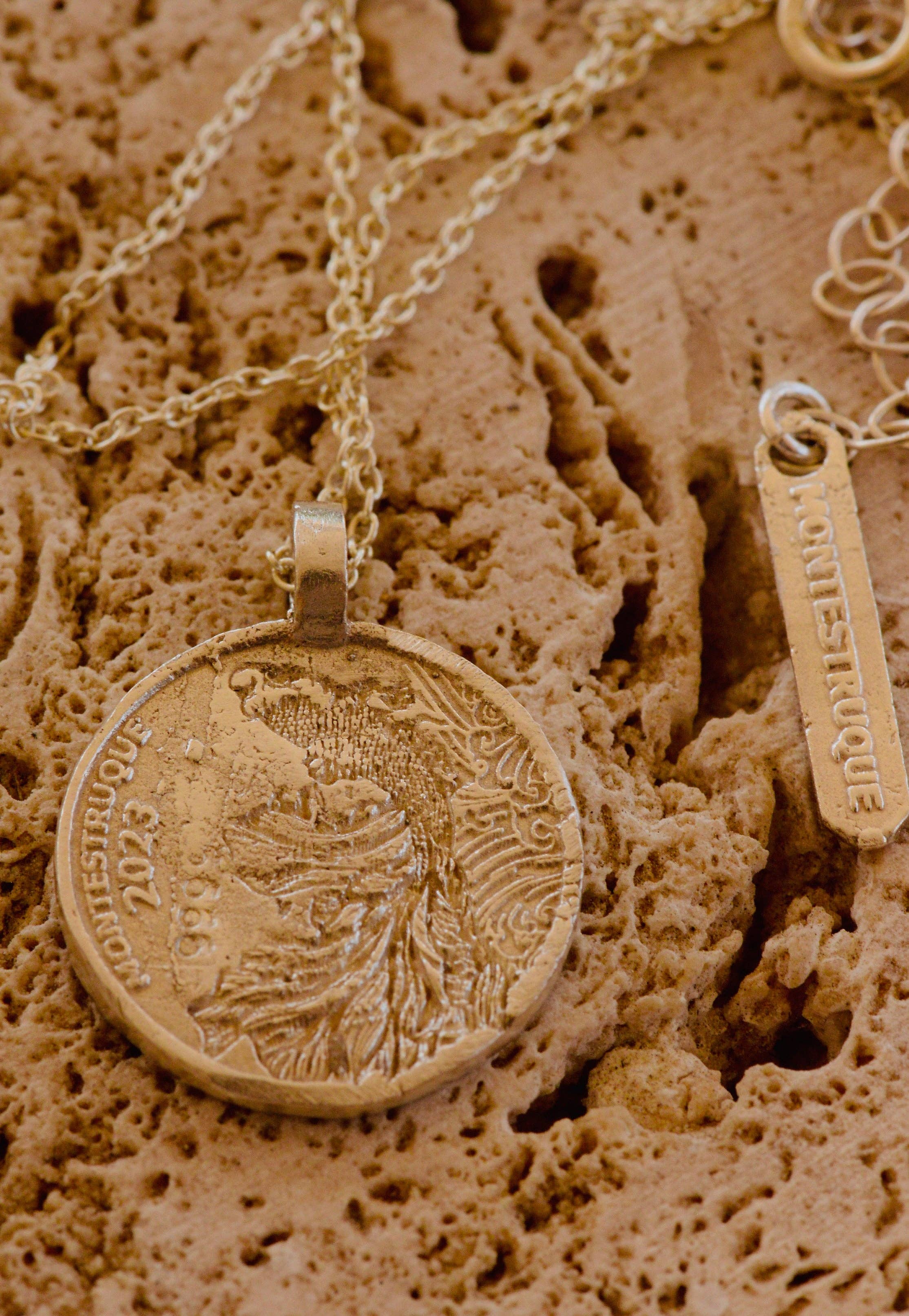 Montestruque - Wholesale Pendant/Charm Necklace - Beauty and the Sea necklace1