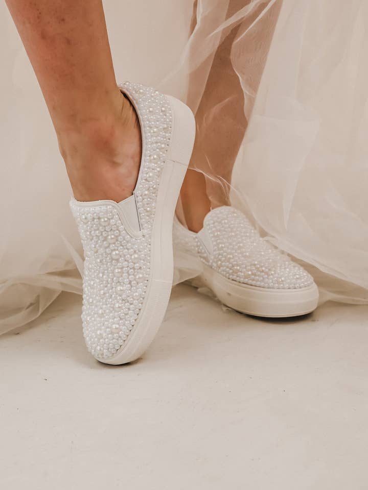 Heirloom Bridal Company - Wholesale Slippers – Women's - Pearl Slides4