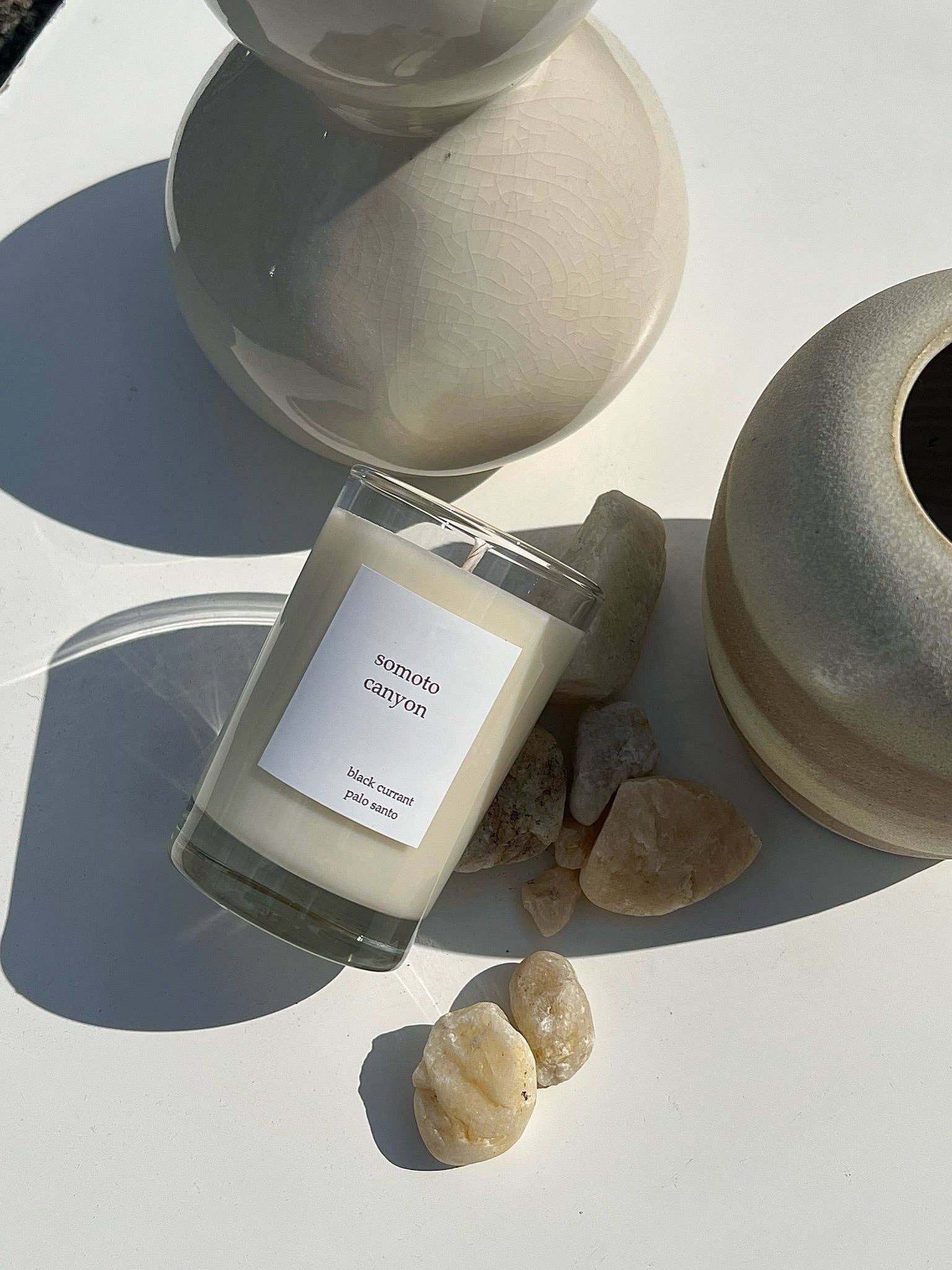 White Undyed Somoto Canyon Candle / Available in 5oz & 8oz for wholesale on Faire5