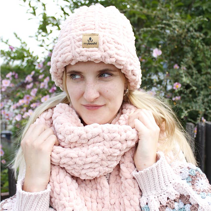 myboshi - Wholesale Yarn - Velvet XL Yarn - Super chunky chenille yarn11